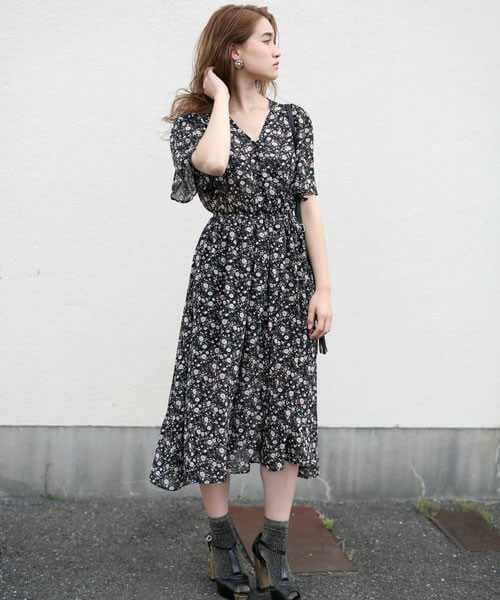 着痩せして見えるワンピースの選び方は この4つのポイントが大事 Lamire ラミレ