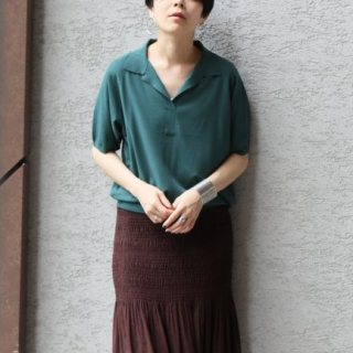 黒ポロシャツの春夏コーデ 女性編 レディースに人気のブランド 着こなし方 Lamire ラミレ