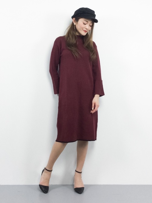 ボルドーを使ったおしゃれコーデを伝授 秋に合う大人女子の着こなし Lamire ラミレ