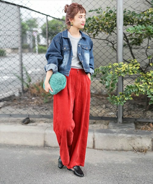 秋に羽織りたいgジャンは こなれ感 を出すのがおしゃれコーデの秘訣 Lamire ラミレ