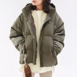 ダウンジャケット マフラーの合わせ方 似合う色 巻き方でコーデがおしゃれ見え Lamire ラミレ