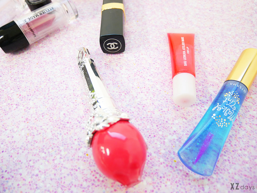 これで髪の毛もくっつかない グロスをベタベタさせない方法 ウーマンエキサイト 1 3