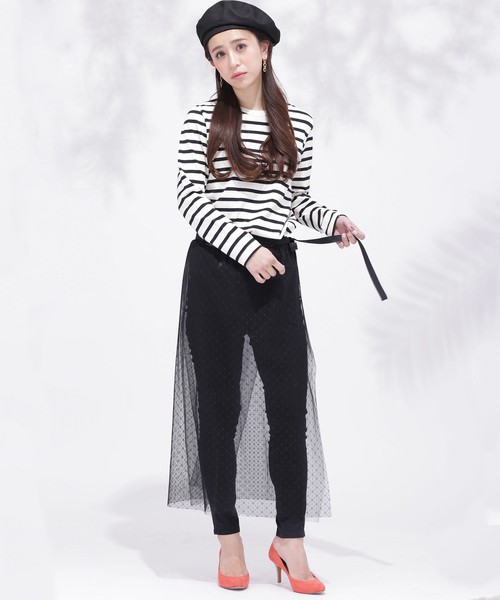 シースルートップスのコーデ カットソーを合わせた透け感コーデが今年風 Lamire ラミレ シースルートップスのコーデ カットソーを合わせた透け感コーデが今年風 Lamire ラミレ