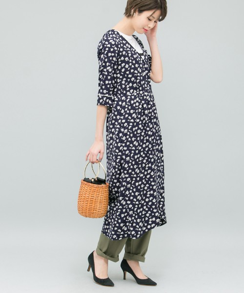 レトロ花柄ワンピースコーデ14選 大人が着たいクラシカルな春秋ワンピを紹介 Lamire ラミレ