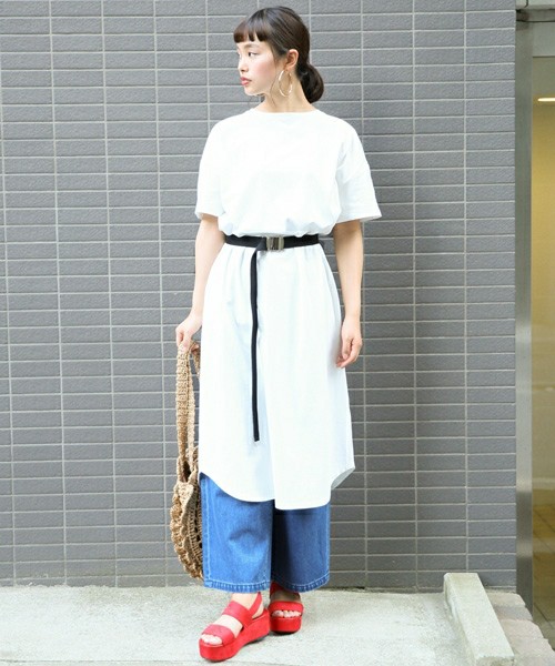 春のワンピースコーデ特集 甘くないおしゃれな着こなし方を紹介 Lamire ラミレ