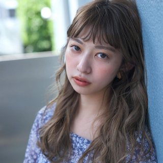 前髪あり の髪型が似合わないのはなぜ 似合う人の顔 輪郭の特徴 Lamire ラミレ