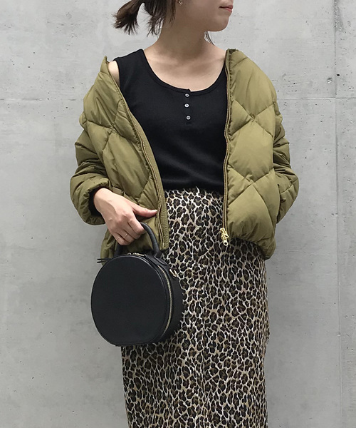 ショート丈アウター15選 アイテム別バランス良く着こなす方法を紹介 Lamire ラミレ