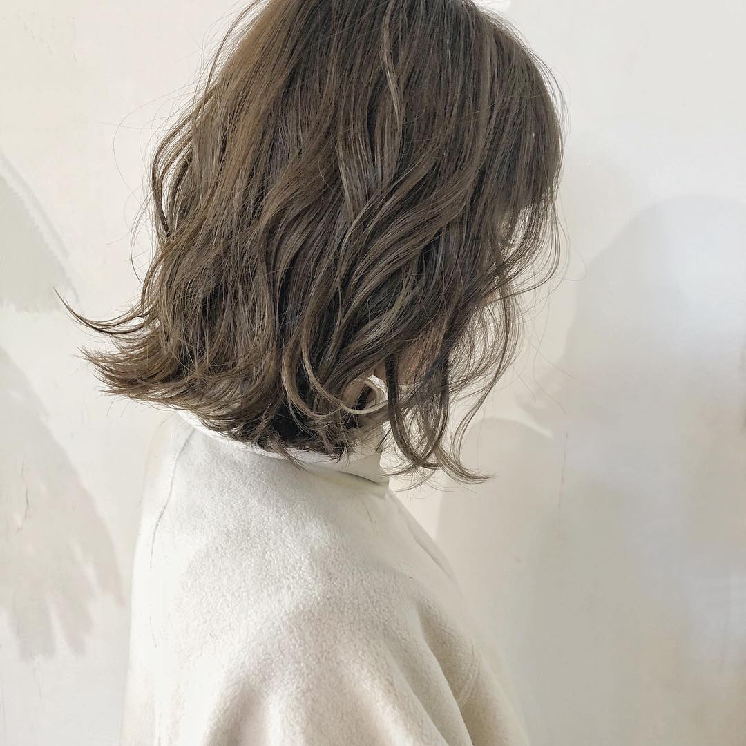 キーワードはくすみ感 年秋冬オーダーしたいおすすめヘアカラー4選 Lamire ラミレ