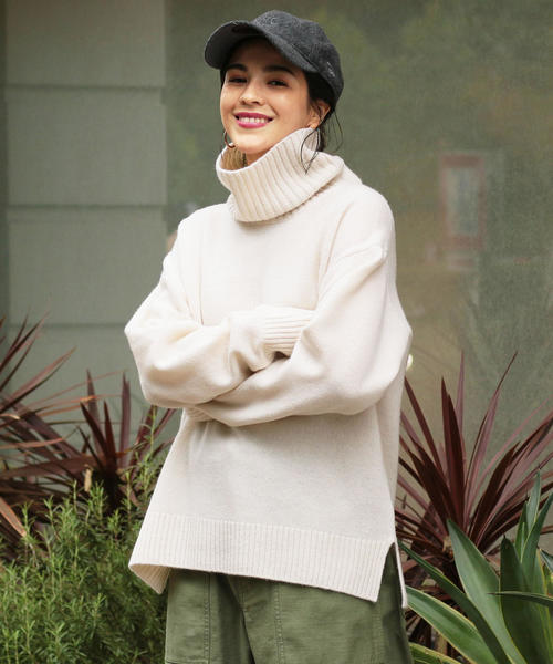 ちょっと新鮮 今年のタートルネックニットは折らずに 立てて 着る Lamire ラミレ