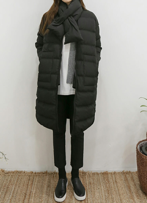 ダウンジャケット マフラーの合わせ方 似合う色 巻き方でコーデがおしゃれ見え Lamire ラミレ