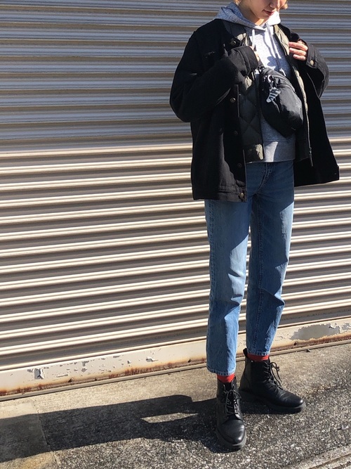 見せるのがむしろおしゃれ ダサくないインナーダウンコーデの作り方 Lamire ラミレ