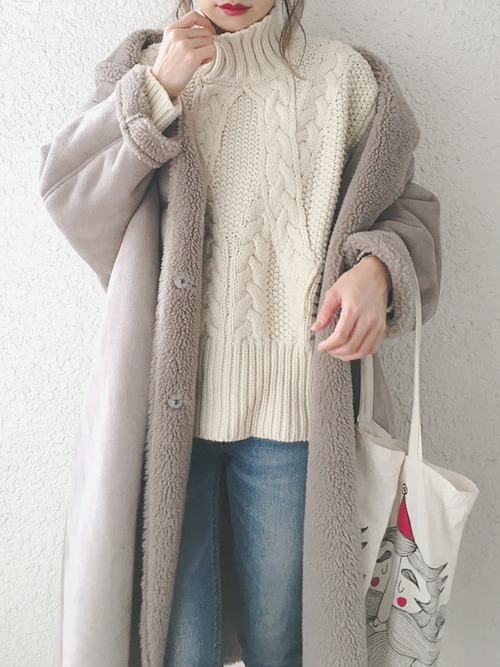 もこもこが厄介 ボリュームニットのアウター困る問題をズバリ解決 Lamire ラミレ もこもこが厄介 ボリュームニットのアウター困る問題をズバリ解決 Lamire ラミレ