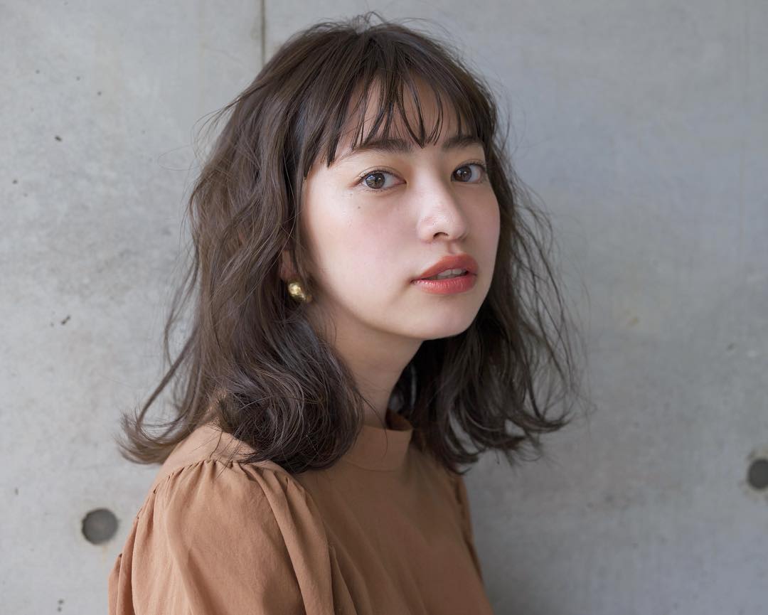 あなたの似合う髪型は 顔の輪郭と 男顔vs女顔診断 より似合う髪型を ぱっつん前髪が似合う人の顔の特徴4つ 似合わない原因と対処法