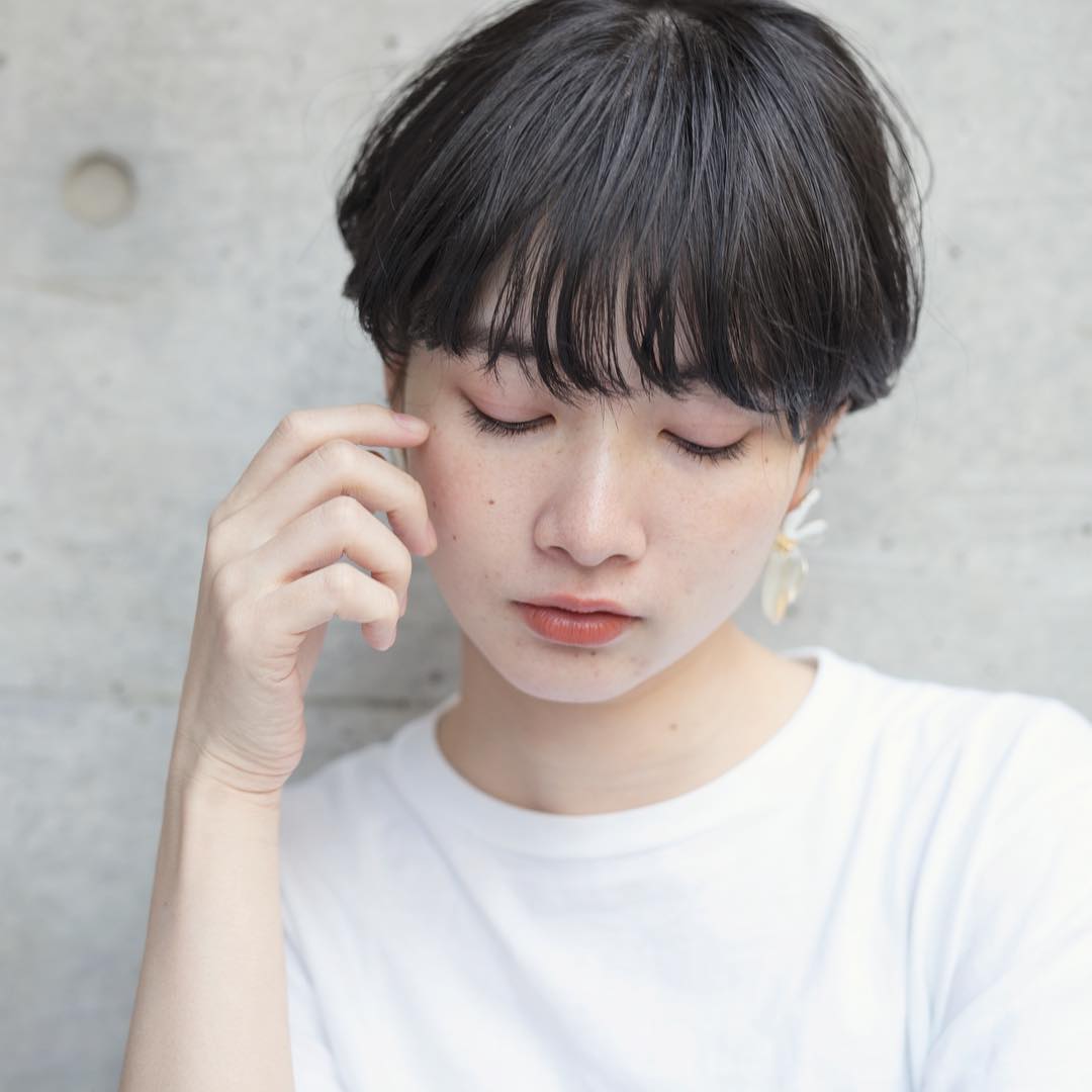 マットリップが似合わない女性の特徴！似合う人との違いは顔･メイク･パーソナルカラーにあり lamire [ラミレ]