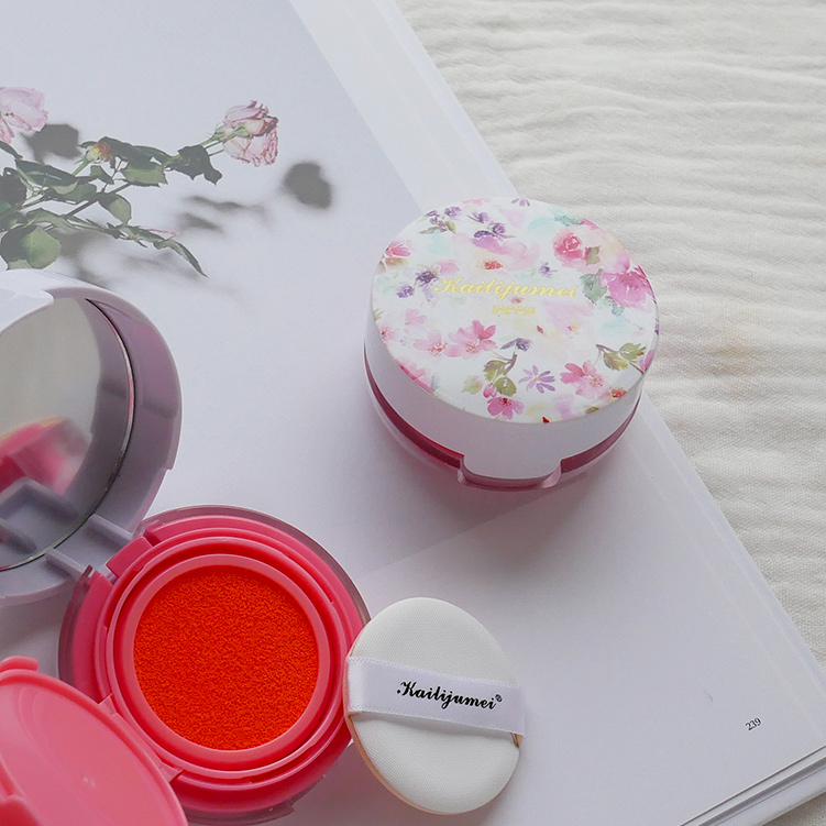 チークで赤ら顔はこれで回避 世界初 体温で色が変わるチークがあった Lamire ラミレ チークで赤ら顔はこれで回避 世界初 体温で色が変わるチークがあった Lamire ラミレ