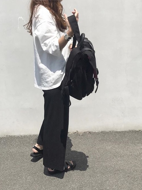 ピタッとシルエットはno この夏に選ぶべきはbigサイズtシャツ Lamire ラミレ