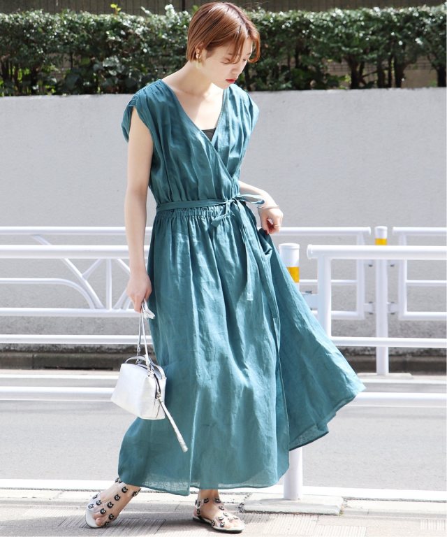 注目色 大人っぽかわいい涼しげカラー ターコイズ にこの夏は夢中 Lamire ラミレ 注目色 大人っぽかわいい涼しげカラー ターコイズ にこの夏は夢中 Lamire ラミレ