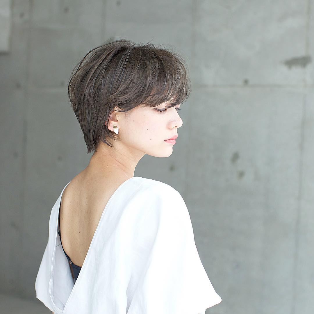 ほどよい脱力感を楽しみたい アンニュイな雰囲気になれるヘアスタイル Lamire ラミレ