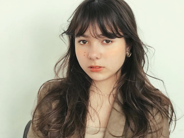 《イエベ》に黒髪は似合わない？春･秋タイプ別似合わせメイク＆ヘアスタイルまとめ♡ lamire [ラミレ]