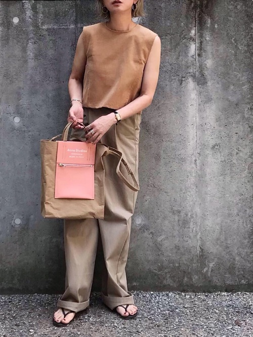 ハンサムさも女らしさも任せて ショートヘアにお似合いの夏コーデ Lamire ラミレ