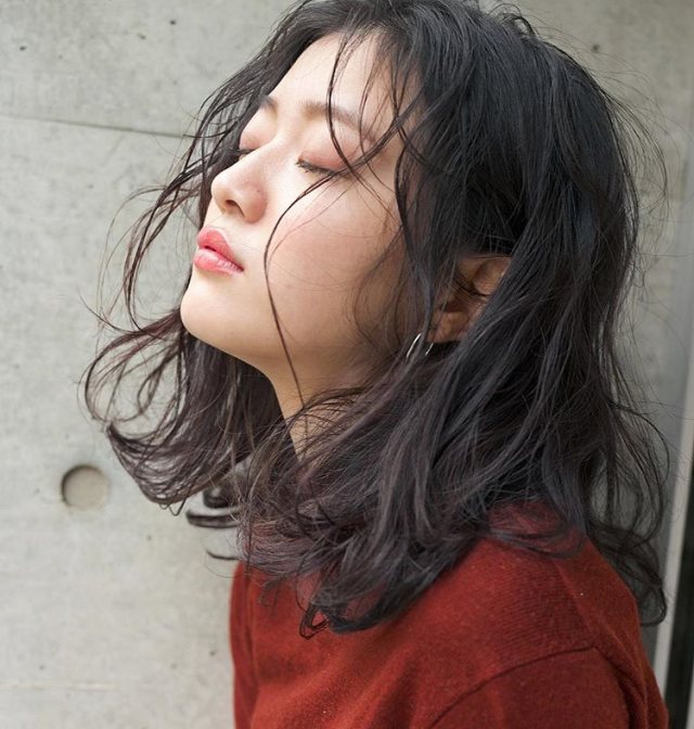 《猫顔》と言われる女性の特徴！猫顔の美人芸能人・メイク方法・モテる理由って？ – lamire [ラミレ]