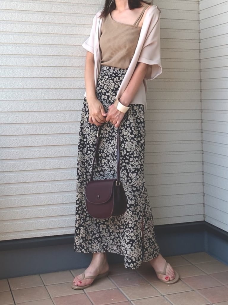 GUのエアリーシャツコーデ