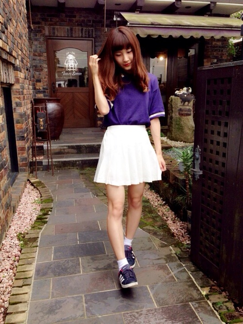 テニススカートの人気おすすめレディースコーデ選 季節別に定番からトレンドまで着こなし方を特集 Lamire ラミレ