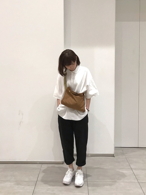 おしゃれな半袖コーデ