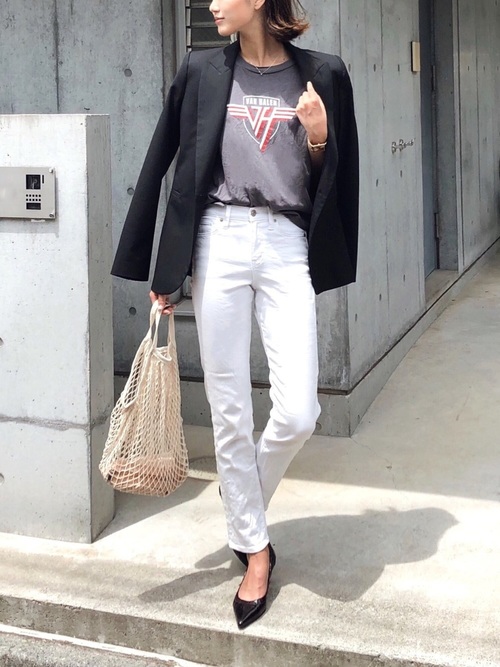 黒ジャケットのレディースコーデ選 オフィスからカジュアルまで季節別の着こなし術 Lamire ラミレ