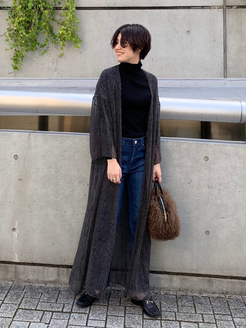 タートルネックのレディースコーデ選 大人かわいく垢抜ける着こなしを紹介 Lamire ラミレ