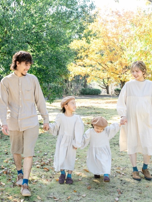 ワンピースの親子コーデおすすめ選 子供も一緒に楽しめる着こなしを季節別に特集 Lamire ラミレ