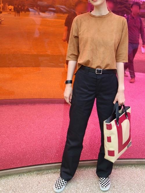 ディッキーズ874のおすすめレディースコーデ選 1年中使える夏と冬の着こなし Lamire ラミレ