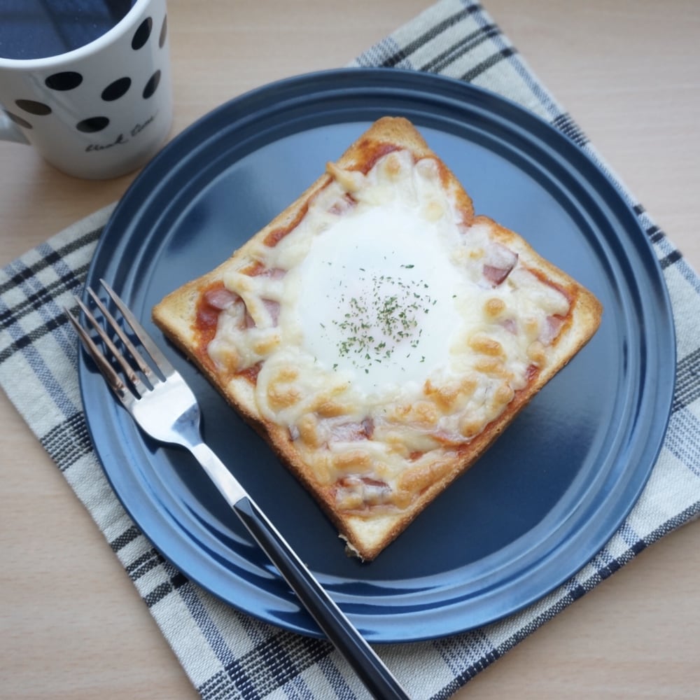 お家時間を贅沢に ブランチに食べたい ビスマルク風トースト のレシピ Lamire ラミレ
