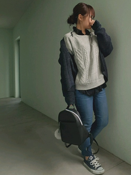 黒yシャツの人気おすすめレディースコーデ19選 大人魅力を引き出す着こなし術 Lamire ラミレ