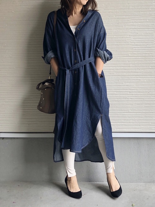 デニムロングシャツの人気コーデ14選 大人カジュアルに着まわせるおしゃれコーデ術 Lamire ラミレ デニムロングシャツの人気コーデ14選 大人カジュアルに着まわせるおしゃれコーデ術 Lamire ラミレ