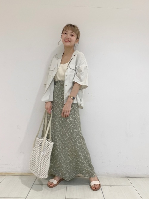 ローリーズファームの人気レディースコーデ選 着回し力無限のらくちんスタイル Lamire ラミレ