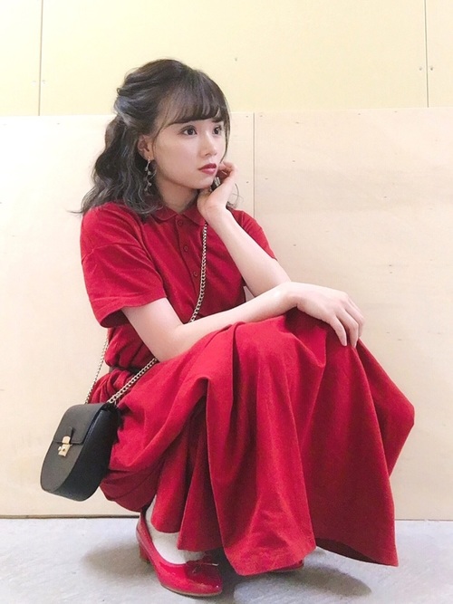 エルモ風の人気おすすめレディースコーデ15選 Usj映えする大人かわいい着こなし Lamire ラミレ