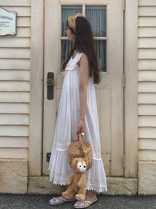 夏のダッフィーコーデおすすめ17選 大人可愛いスタイルでパークを満喫 Lamire ラミレ