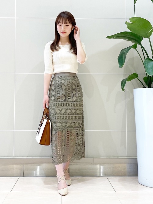 レストランのおすすめレディースコーデ18選 ホテルのドレスコードに合う服装特集 Lamire ラミレ