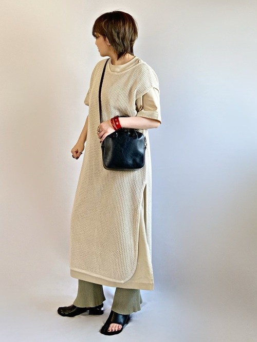 ユニクロのtシャツワンピ人気コーデ14選 おしゃれ上級者になれる着こなしを紹介 Lamire ラミレ ユニクロのtシャツワンピ人気コーデ14選 おしゃれ上級者になれる着こなしを紹介 Lamire ラミレ