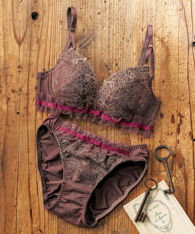 大人可愛い下着 つけるだけで気分アガる 女子力アップ ランジェリー4選 Lamire ラミレ