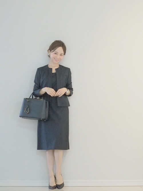 セオリーリュクスの人気レディースコーデ15選 大人カジュアルな着回し術を特集 Lamire ラミレ