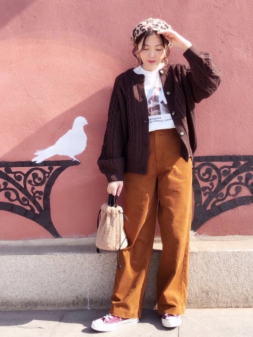 豹柄ベレー帽の人気おすすめレディースコーデ15選 即旬顔になれる着こなし特集 Lamire ラミレ