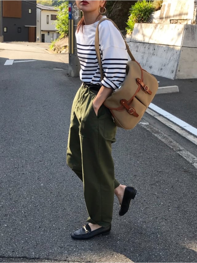 秋のおしゃれは足元から 定番 黒ローファー の大人女子コーデ4選 Lamire ラミレ