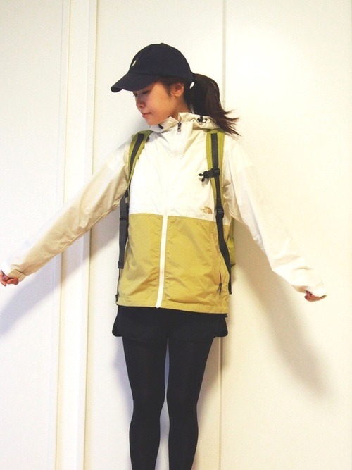 山ガールの人気おすすめレディースコーデ19選 実用性を兼ねたおしゃれ術を紹介 Lamire ラミレ