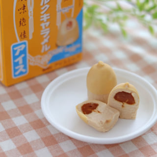 ファミマ_森永ミルクキャラメルアイスパッケージと中身
