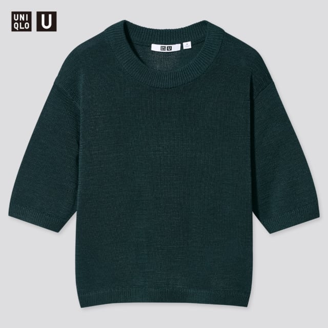 深みグリーンの5分袖クルーネックセーター