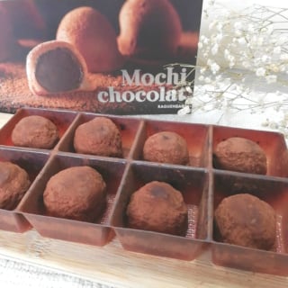 カルディのラグノオモチショコラと箱