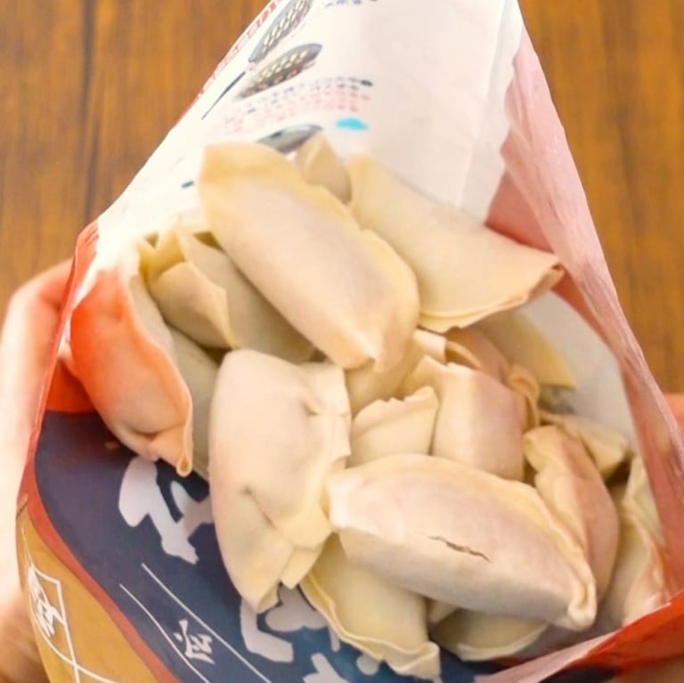 コストコの冷凍生餃子の中身の写真