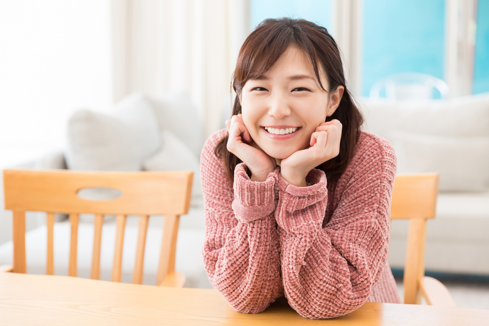 笑顔の可愛い女性